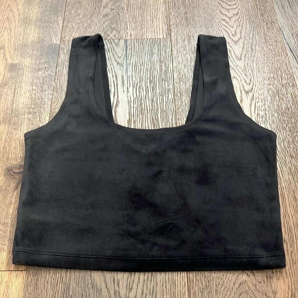 Colsie Black Velvet Velour Cropped Tank Top